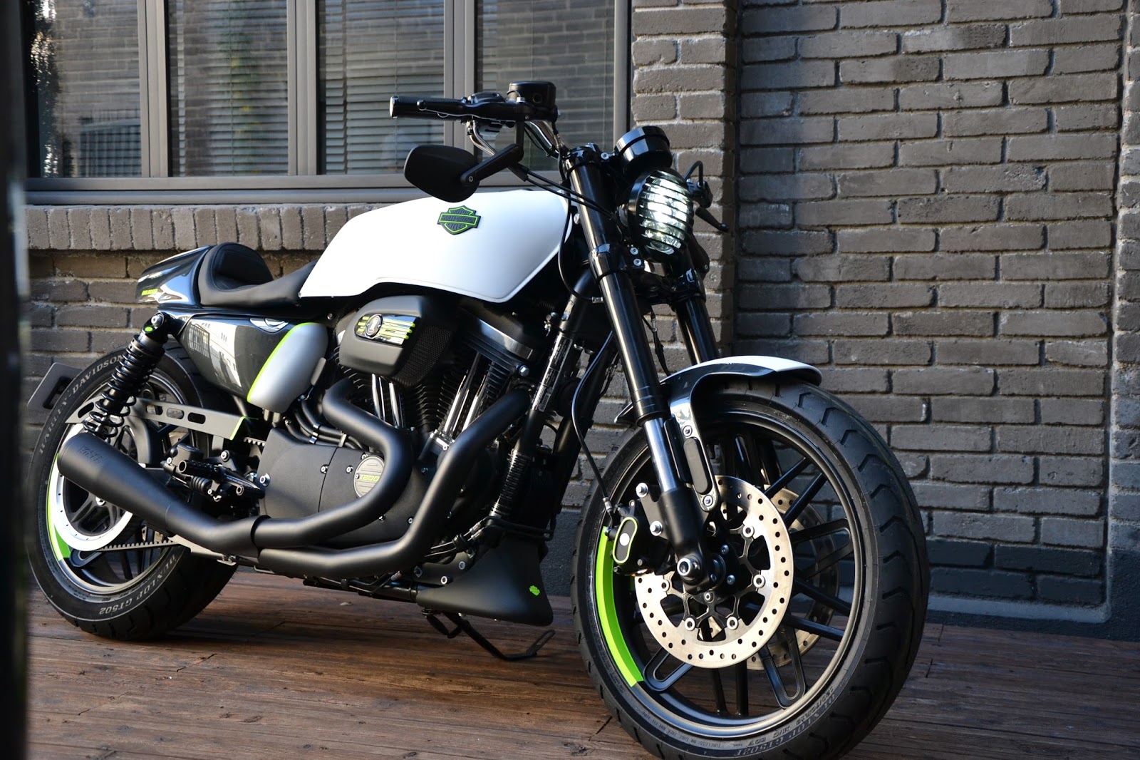 Harley Davidson Roadster 2020