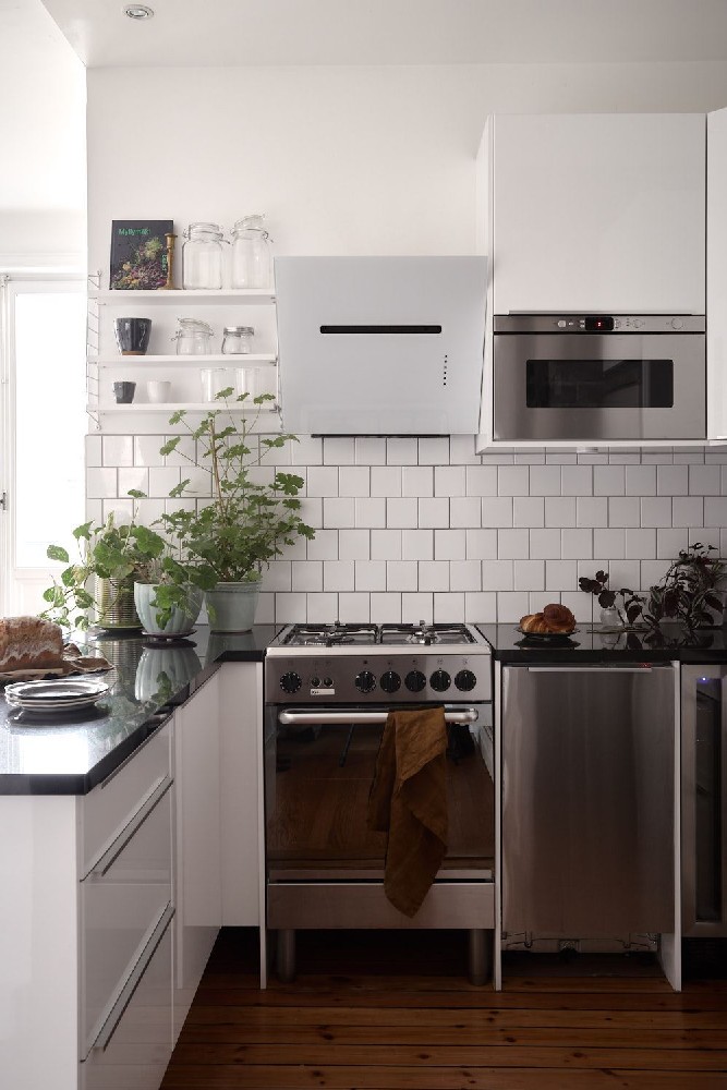 CHARMANTE TOUT NATURELLEMENT