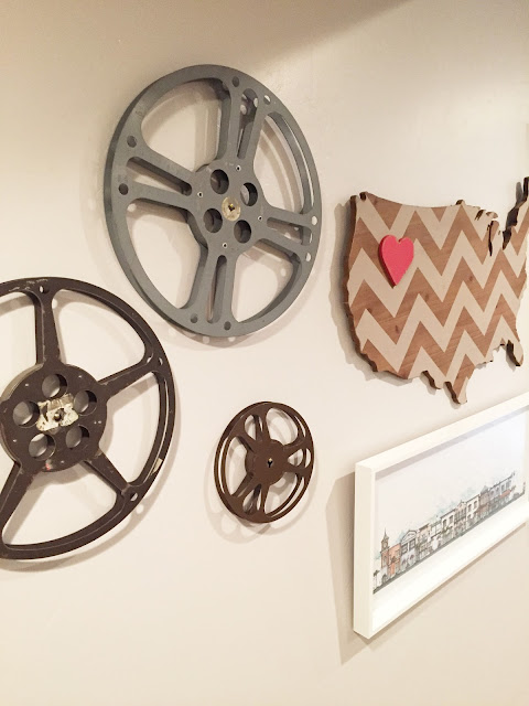 How to Create a Gallery Art Wall with Jen Gallacher from www.jengallacher.com. #gallerywall #galleryart #gridwall #photographywall