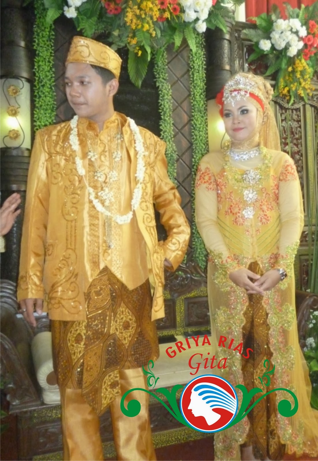 Penggunaan kain Merah Pada Jilbab Pengantin Modern  GITA 