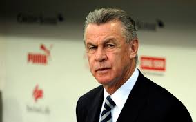 Hitzfeld: "El Bayern tendrá problemas por abandonar el mercado germano"