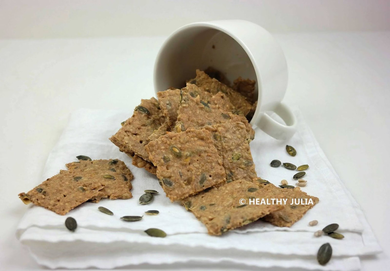 COOKING JULIA CRACKERS AU SARRASIN ET GRAINES