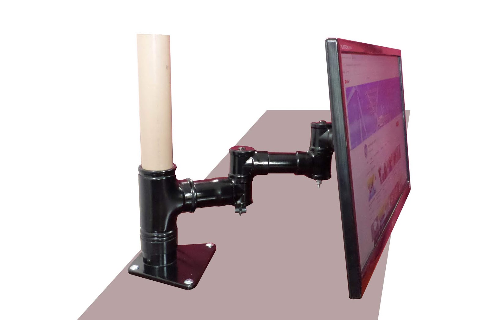 Improvisando o Mundo Suporte monitor articulado em PVC...