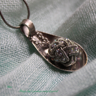 Handmade Spoon jewelry with Celtic Eternity wire knot made by gunadesign