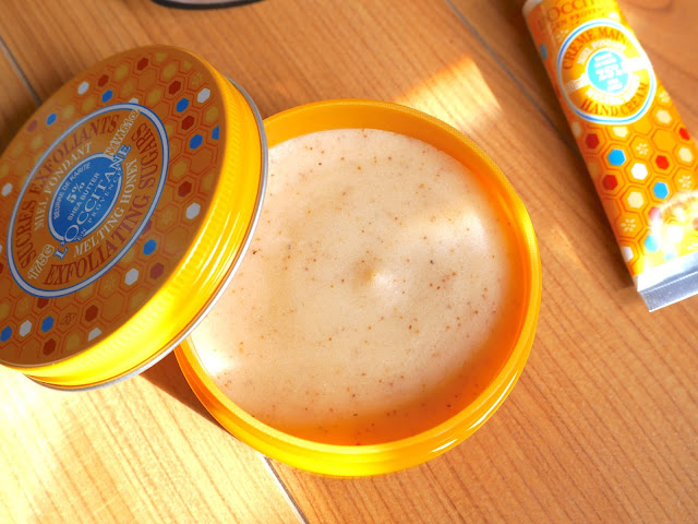 L'occitane melting honey exfoliating sugars body scrub and  hand cream, review