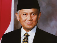 Biografi Presiden RI Ke-3. B.J Habibie "Bapak Teknologi & Demokrasi"