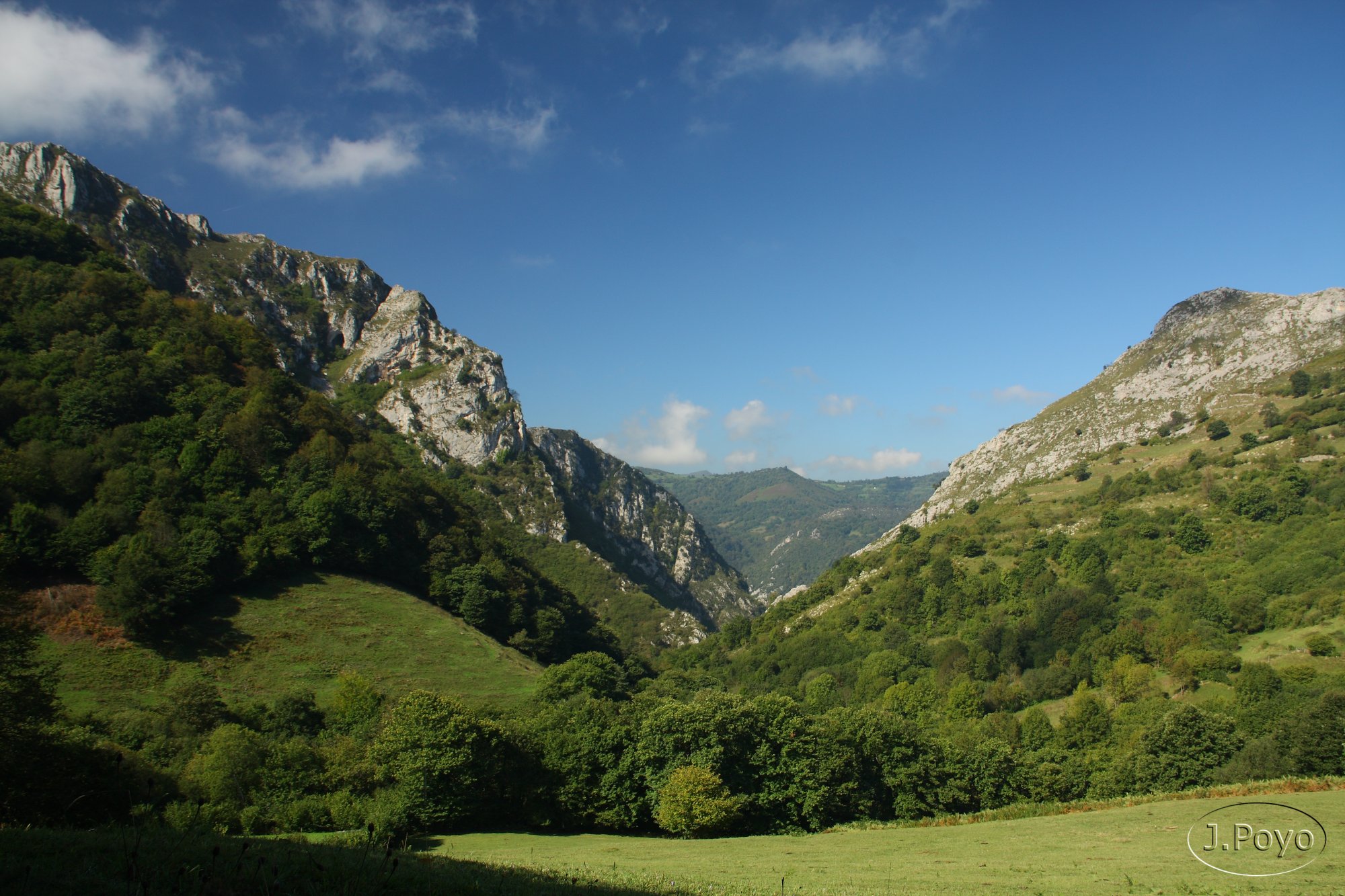 Ruta por el Desfiladero de las Xanas, Asturias