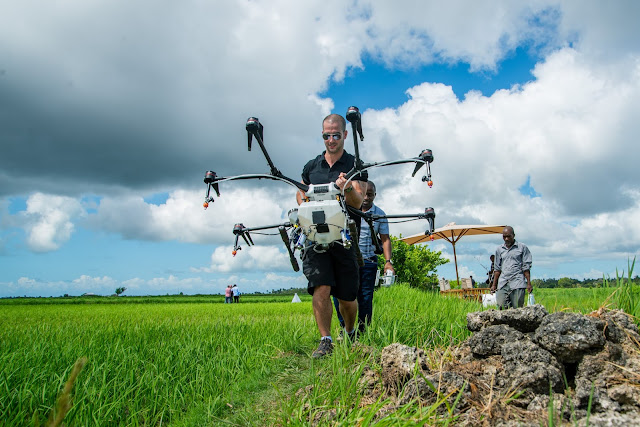 @DJIGlobal Pioneers Fight Against #Malaria In #Africa With Spray #Drones