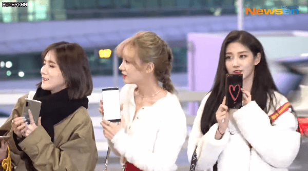 팬들에게 감사인사와 협찬인증을 동시에 하고싶었던 러블리즈.....jpg | 인스티즈