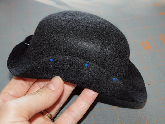 How to Make a Tricorn Hat.