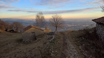 View from trail 517 toward Bergamo