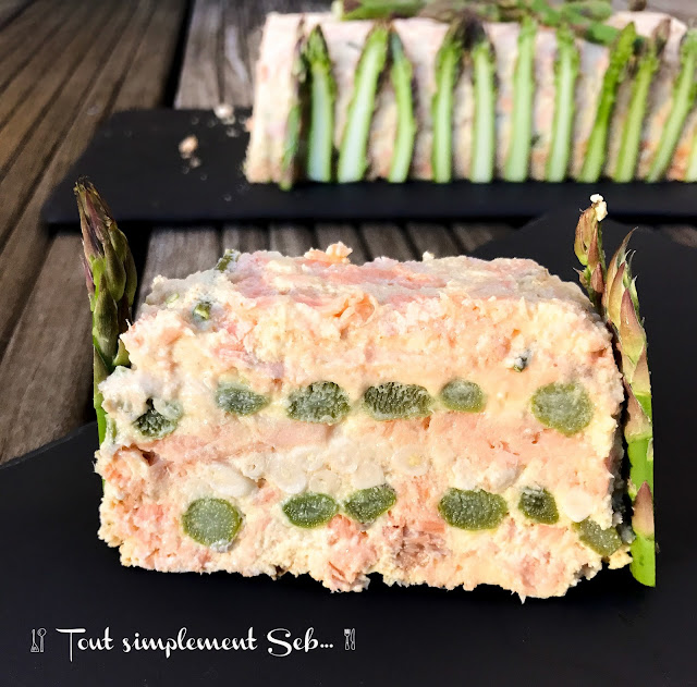 Tout simplement Seb Terrine aux deux saumons, asperges et pignons