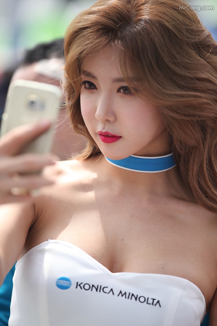 Heo Yoon Mi&#39;s beauty at the CJ Super Race event, Round 1 (70 photos) photo 4-9