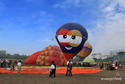 international hot air balloon sentul