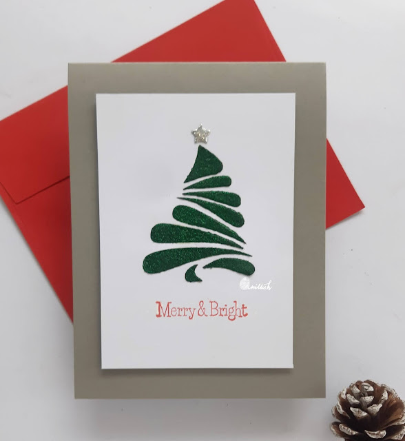 Time out challenges, Christmas card with stencil, STAMPlorations christmas tree stencil, Cutplorations CHristmas tree stencil, CAS  card, texture or glimmer paste stenciling, Quillish
