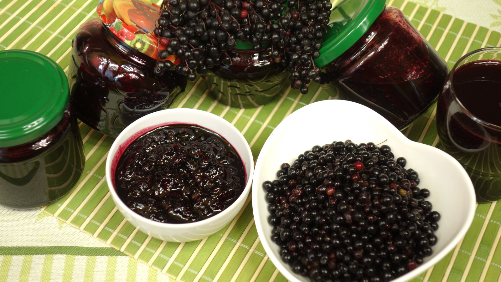 Syrop I Dzem Z Czarnego Bzu Na Przeziebienie I Kaszel Uwaga Babcia Gotuje