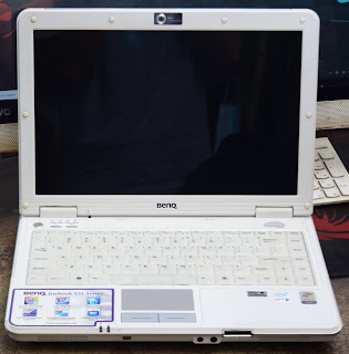 Jual Laptop BenQ JoyBook S31w Core2 di Malang