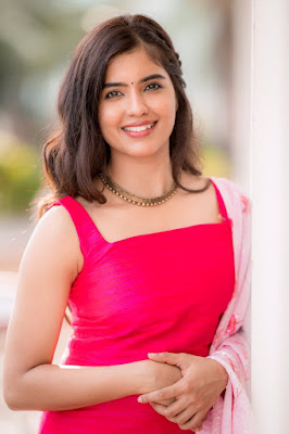 Indian Actress Amritha Aiyer Wiki, Age, Facts, Biography, Height, Weight, Affairs, Net worth & More