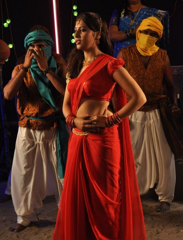 Thephotozone Tamil Actress Reshmi Hot Red Saree
