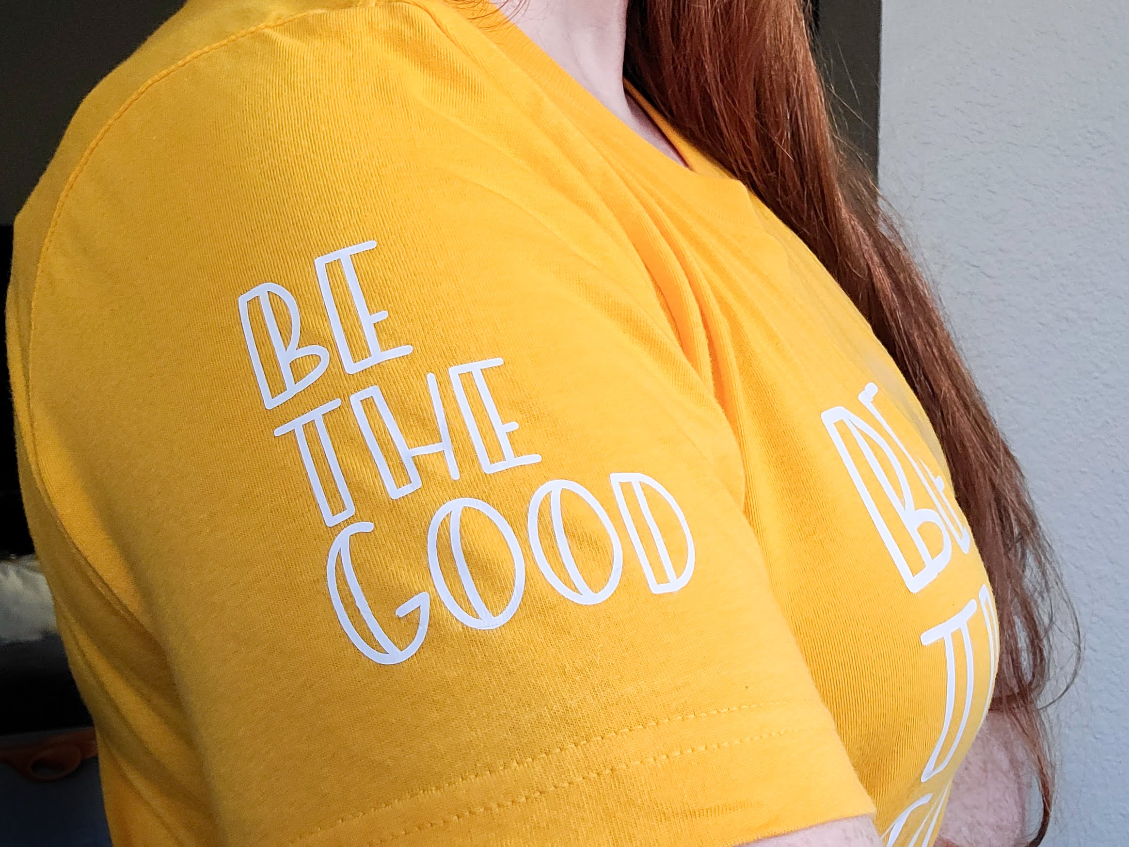 How to Put HTV on a Sleeve Placement and Tips to Deal with Seams