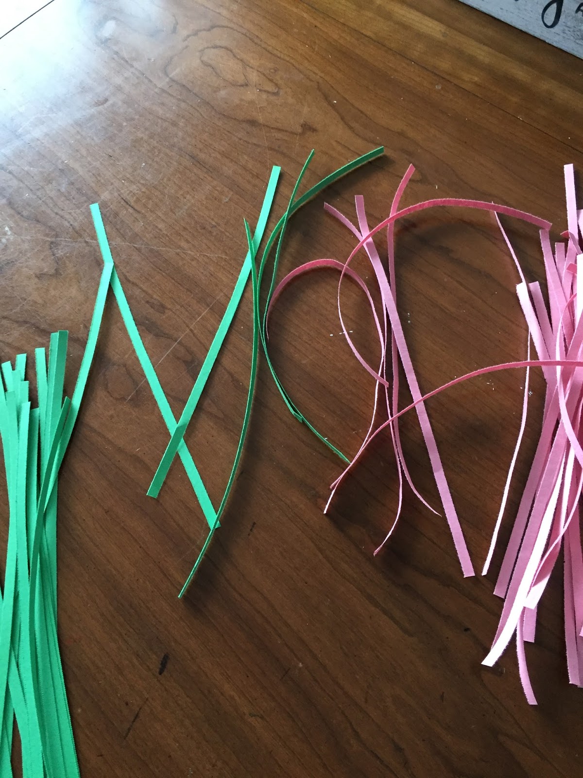 The Bull's Pen DIY Paper Shredder Quilling Strips