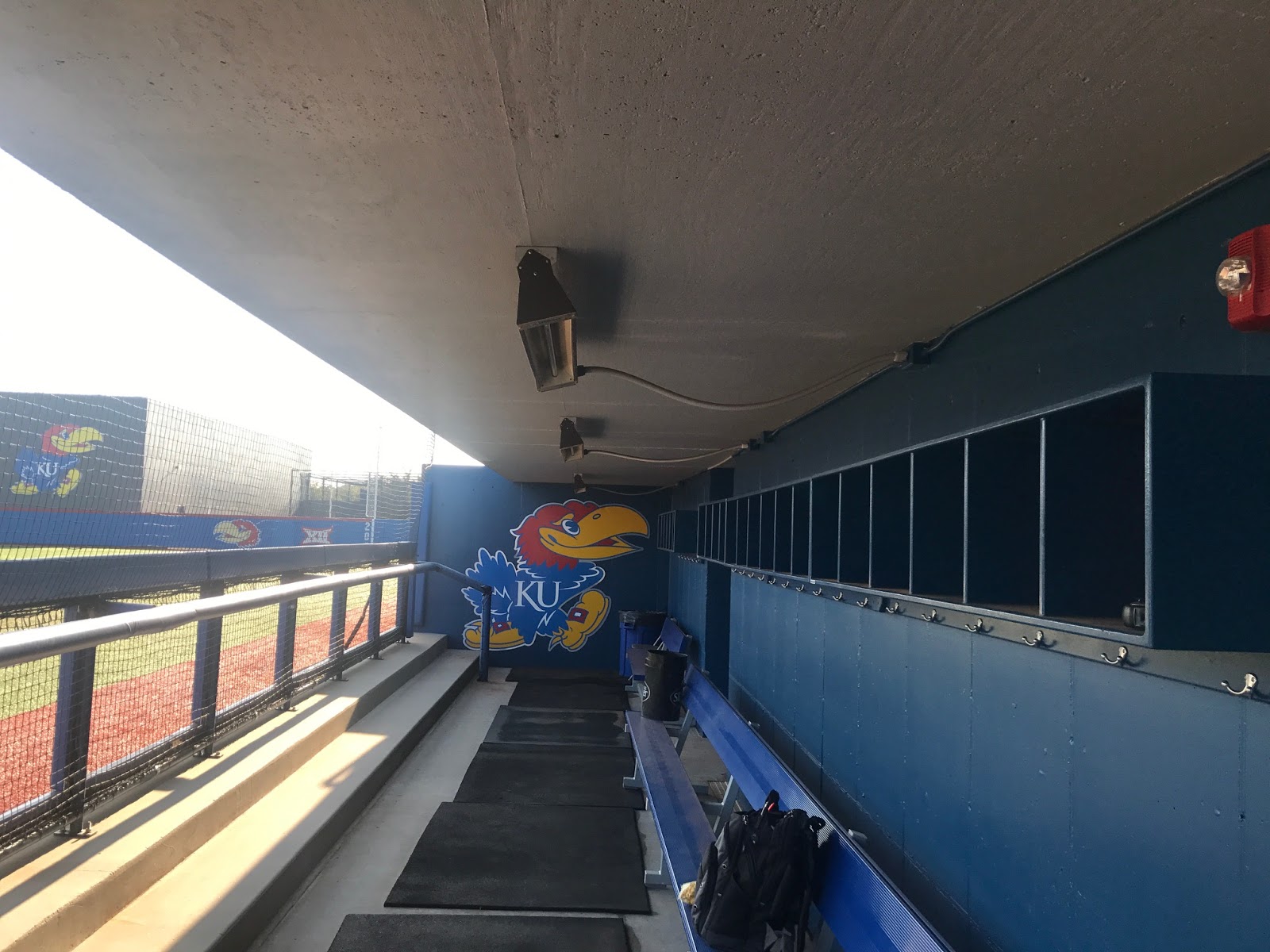 Smart Turf LifeOnTheRoad Dugout Heaters