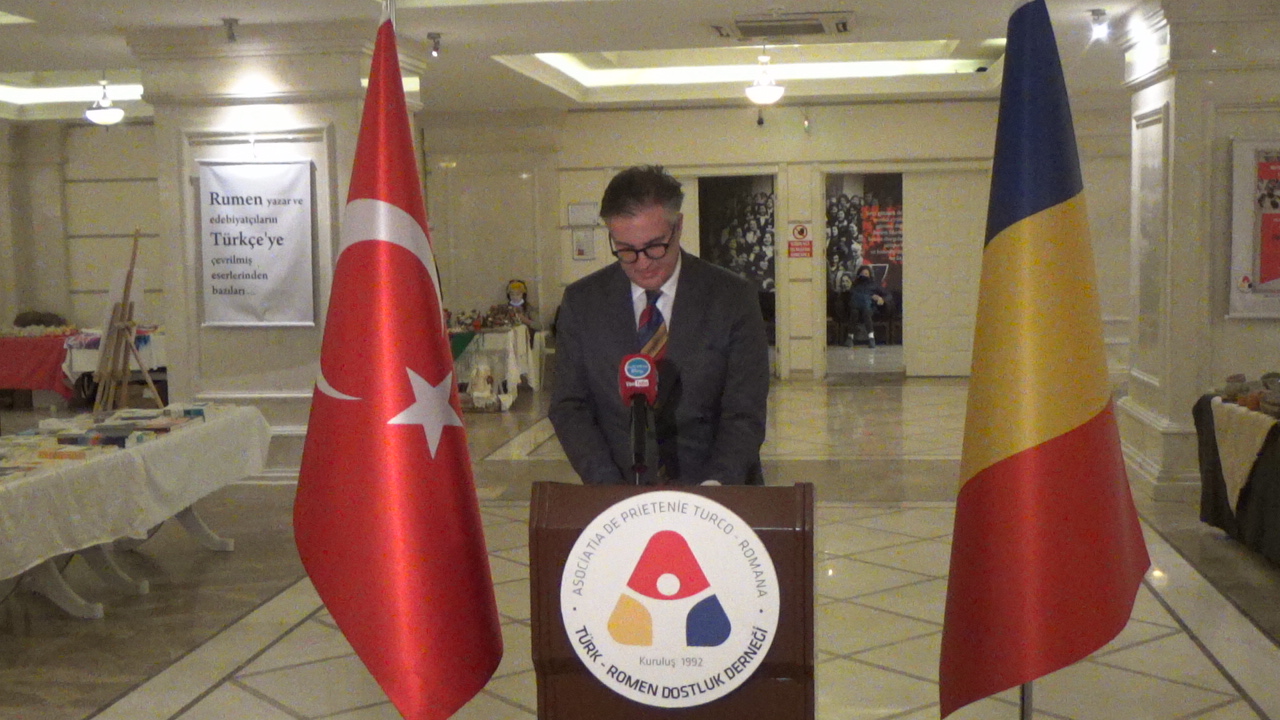 Romanya Günleri Sergisi Ankara 2021 Romanya Büyükelçisi Stefan Tinca 