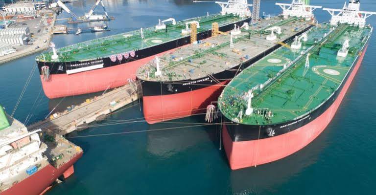 El mercado de los petroleros se encuentra en una situación difícil por el aumento de la oferta y el descenso del almacenamiento El mercado de los petroleros se encuentra en una situación difícil por el aumento de la oferta y el descenso del almacenamiento