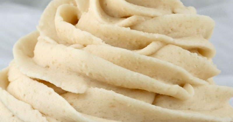 The Best Brown Sugar Buttercream Frosting - Mom's Easy Recipe