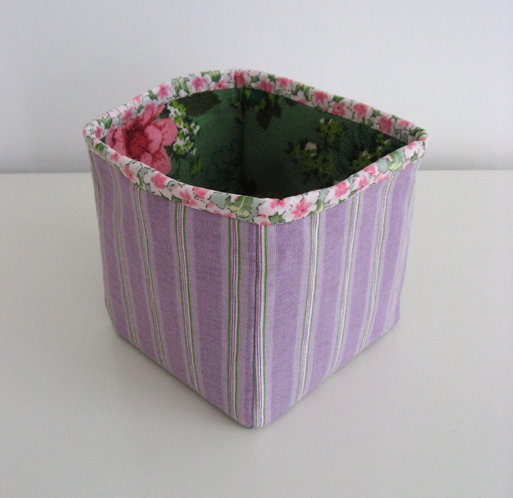 Tutorial: How to Sew a Fabric Box