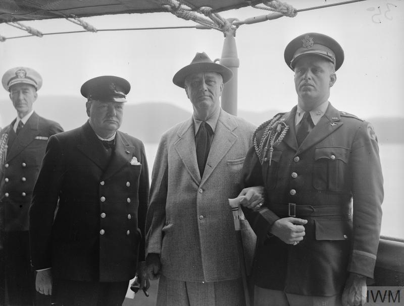 рузвельт президент сша годы правления. франклин делано рузвельт. кто был президентом сша в 1941. 14 августа 1941 года подписали атлантическую хартию. черчилль и рузвельт на борту линкора «принц уэльский».