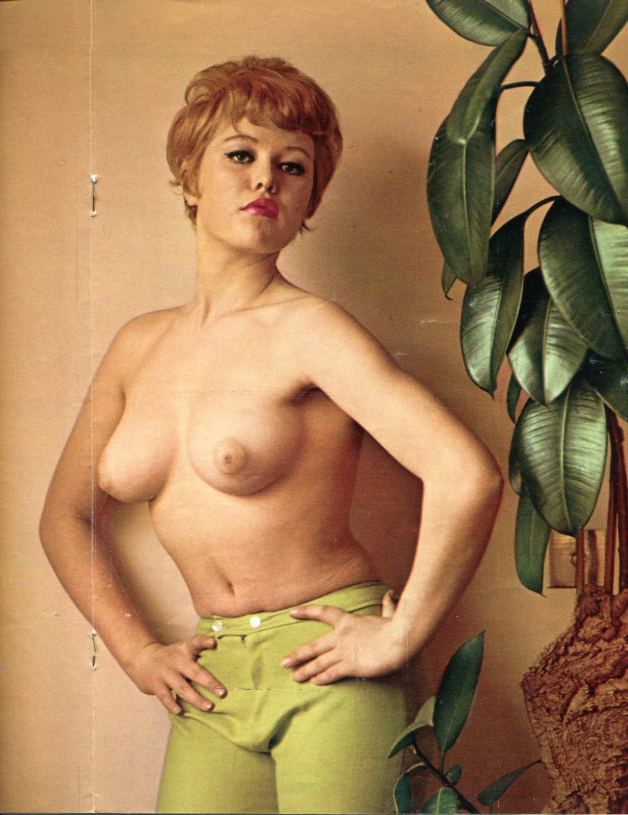 Margaret Naked 67