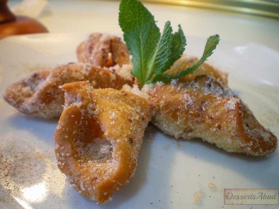 Pestiños con azúcar y canela