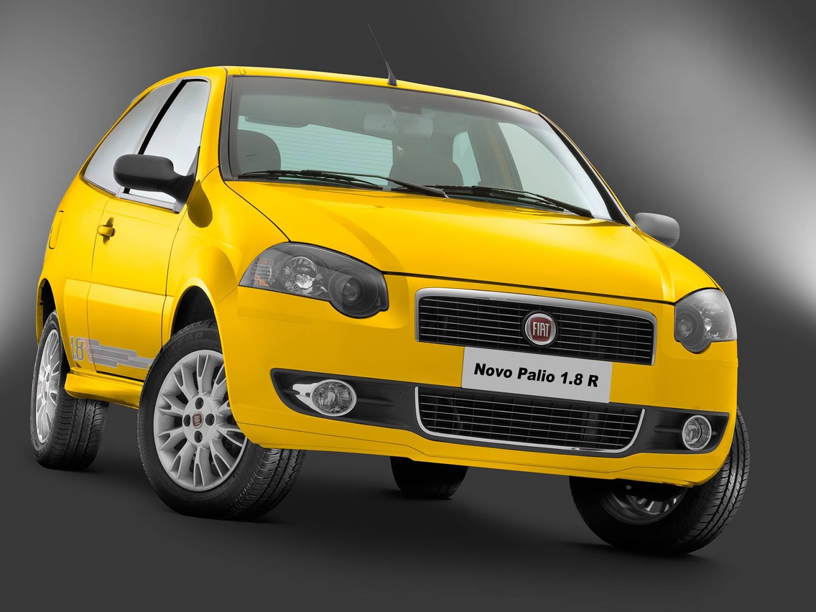 Fiat Palio 1.8 R versão esportiva