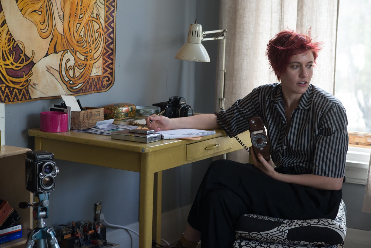 New 20TH CENTURY WOMEN Featurettes, Clips and Images | The