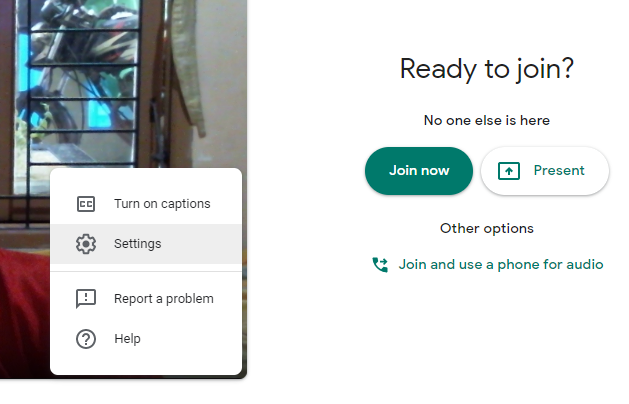 Pilih settings pada Google Meet untuk mengaktifkan webcam