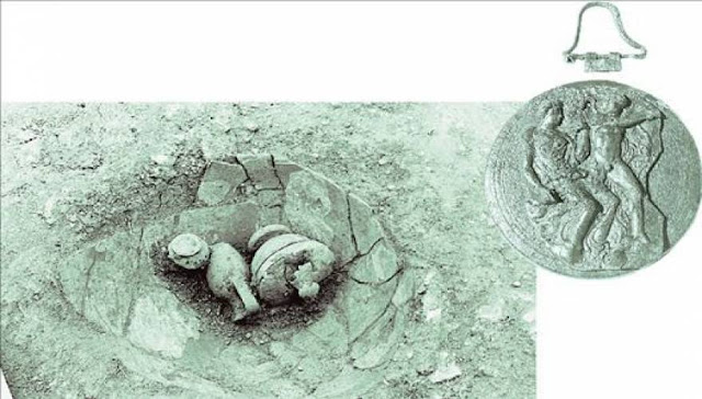 Σαλαμίνα: Ανακαλύφθηκαν σε τάφους πολύτιμα αντικείμενα λατρείας των αρχαίων Ελλήνων  