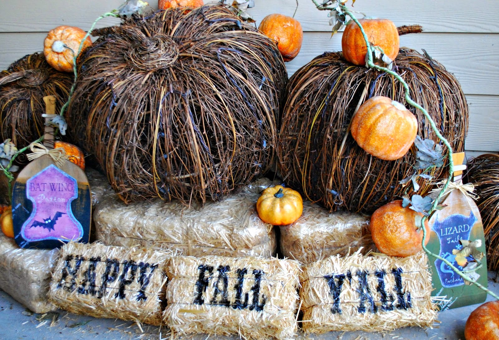 eBrushed Hay Display! Welcome Fall! - Craftwell Blog