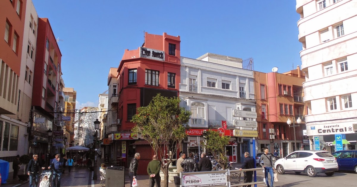 On The Borderline... La Línea de la Concepción, Spain!