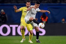 Valencia vs Villarreal Preview and Prediction 2021