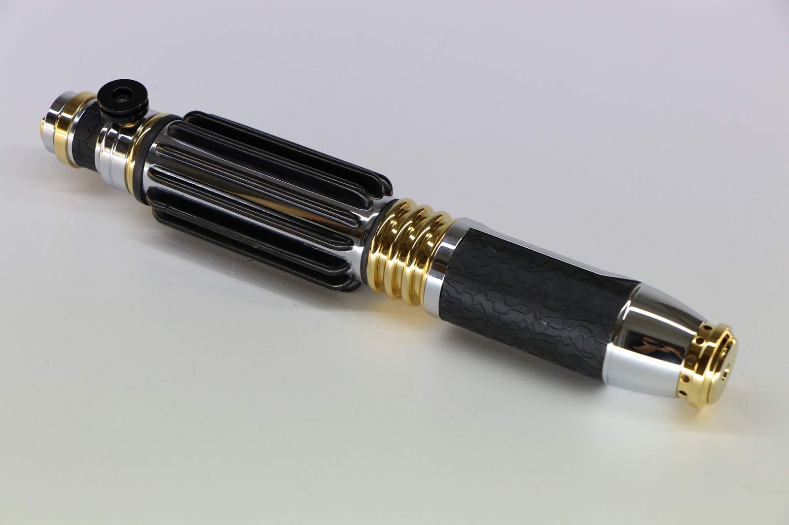 ROLIGHTSABERS MASTER WINDU Lightsaber