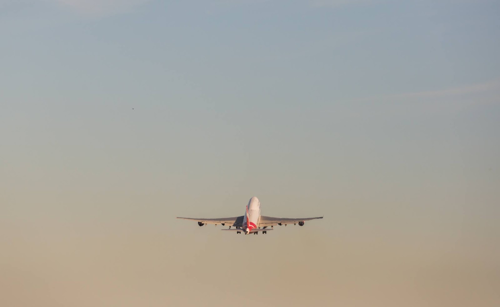 Air101 The Last Farewell Qantas 747 400 Bows Out With Final Flight From Sydney To Los Angeles And Then On To Mojave