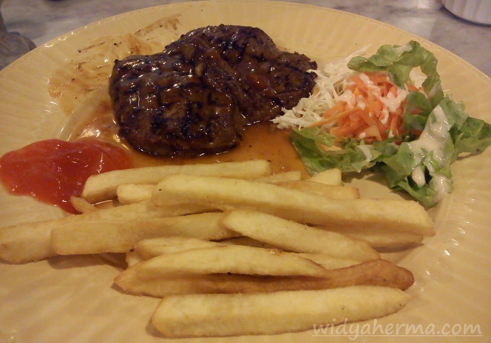 Tenderloin Steak Giggle Box