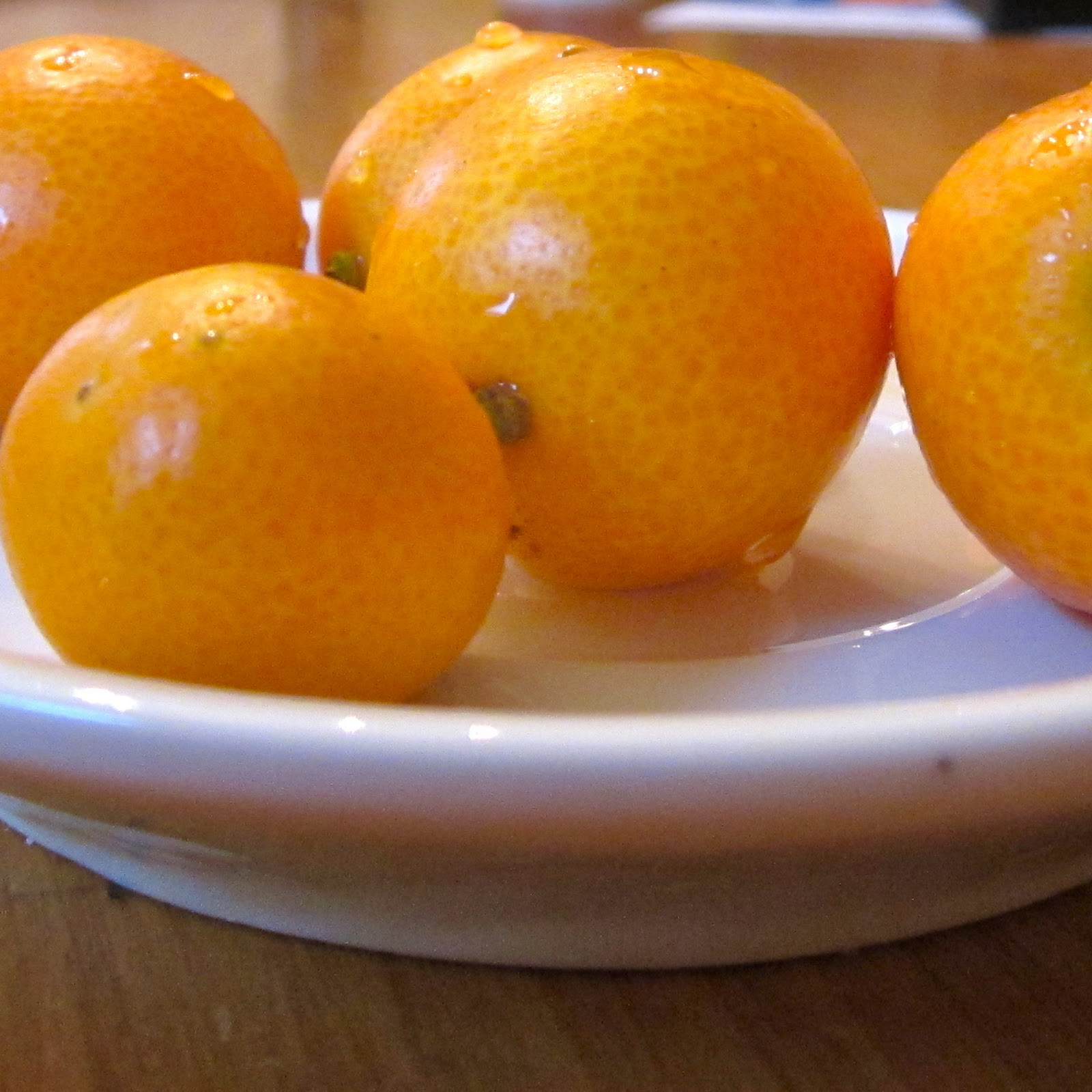 Fun with fruit kumquats! Veggie Wonder
