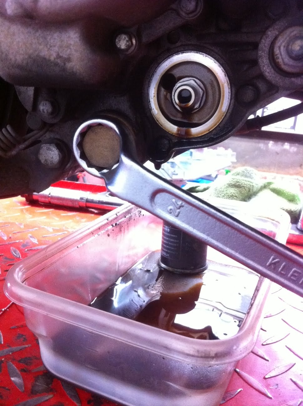 My Vespa Story Modern Vespa Oil Change.