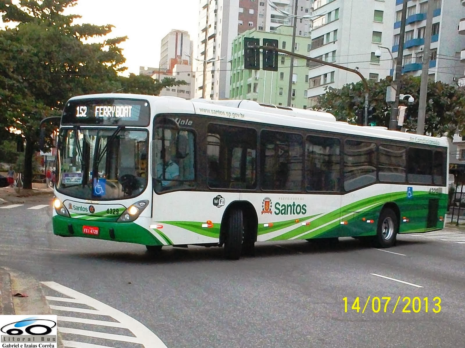 Piracicabana Santos - Marcopolo Viale - 2013