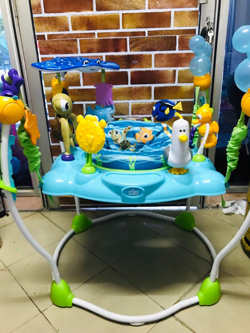 bright starts nemo jumperoo