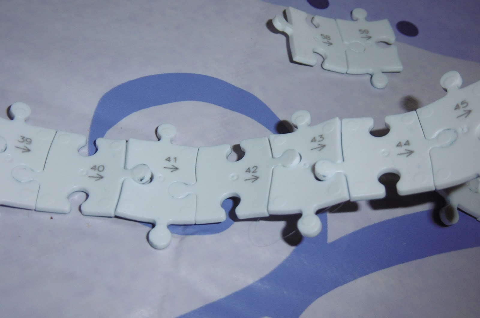 Madhouse Family Reviews Ravensburger 3d puzzle Lighthouse Night Edition