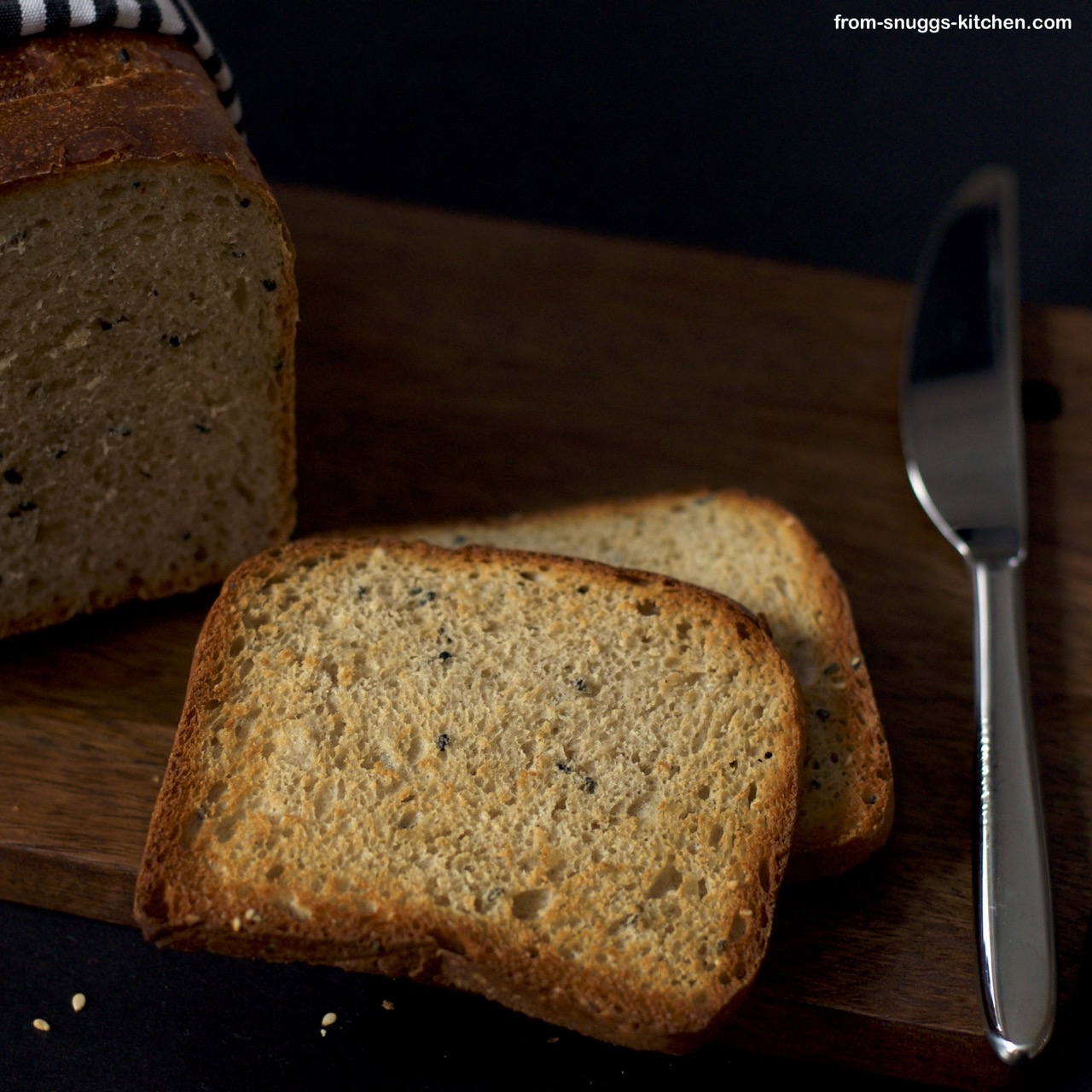 Toastbrot-Liebe - heute: Sesam-Honig-Toastbrot - From-Snuggs-Kitchen