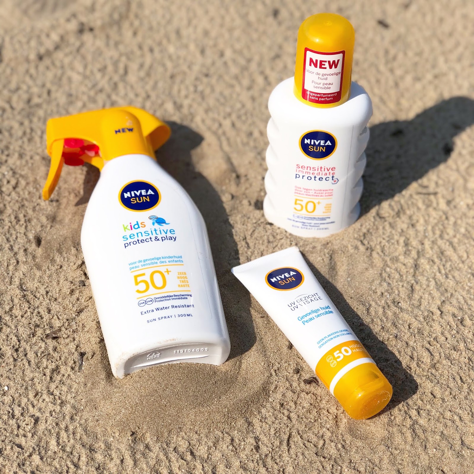 NIVEA ZONNEBRAND FACTOR 50 VOOR DE GEVOELIGE HUID The Pastel Suitcase NIVEA ZONNEBRAND FACTOR 50 VOOR DE GEVOELIGE HUID The Pastel Suitcase